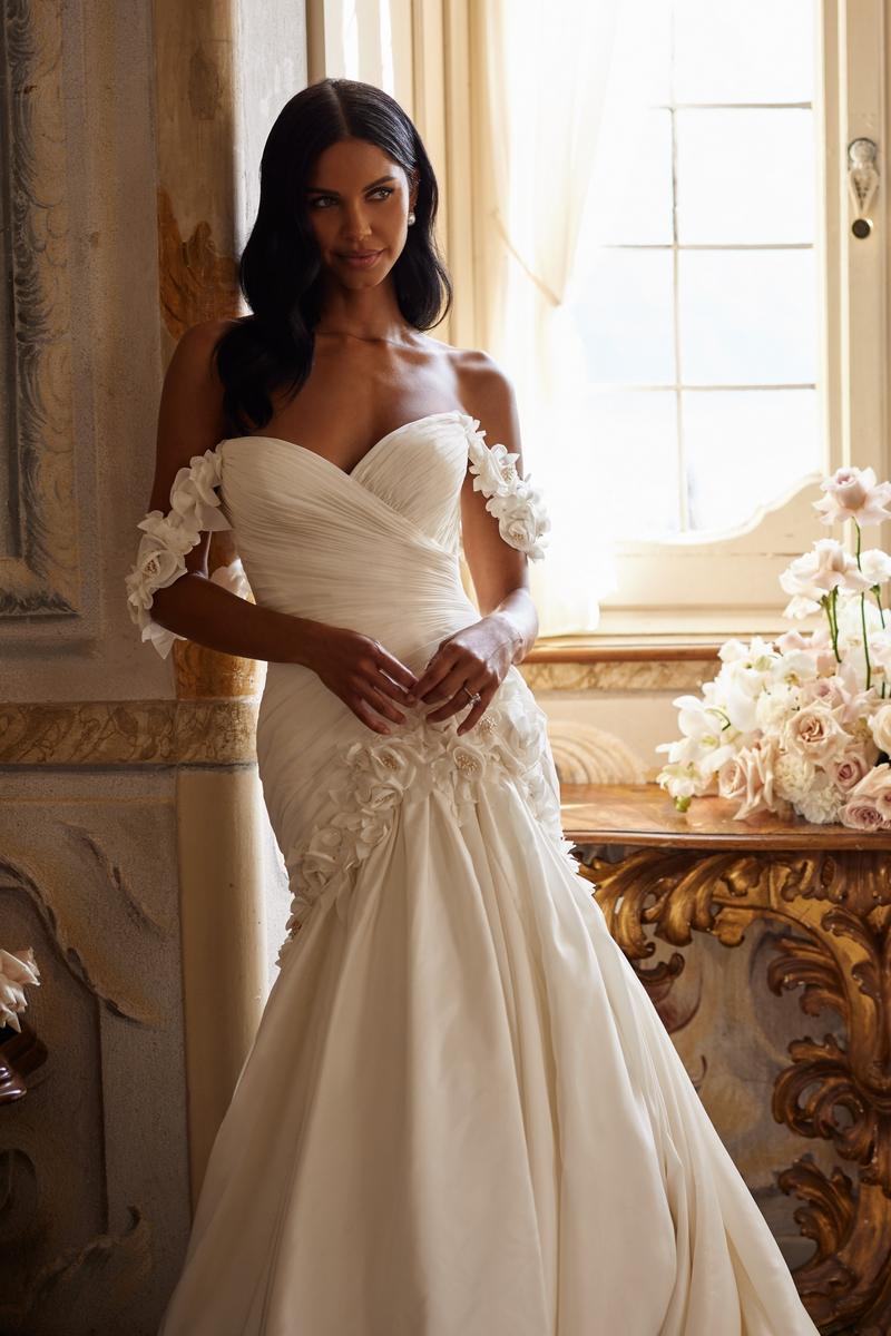 Sherri Hill Bridal Gown 81131