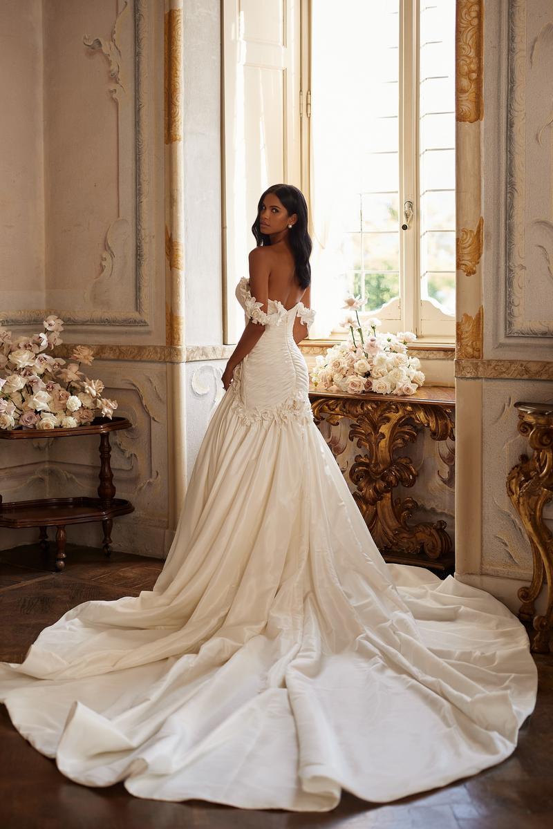 Sherri Hill Bridal Gown 81131