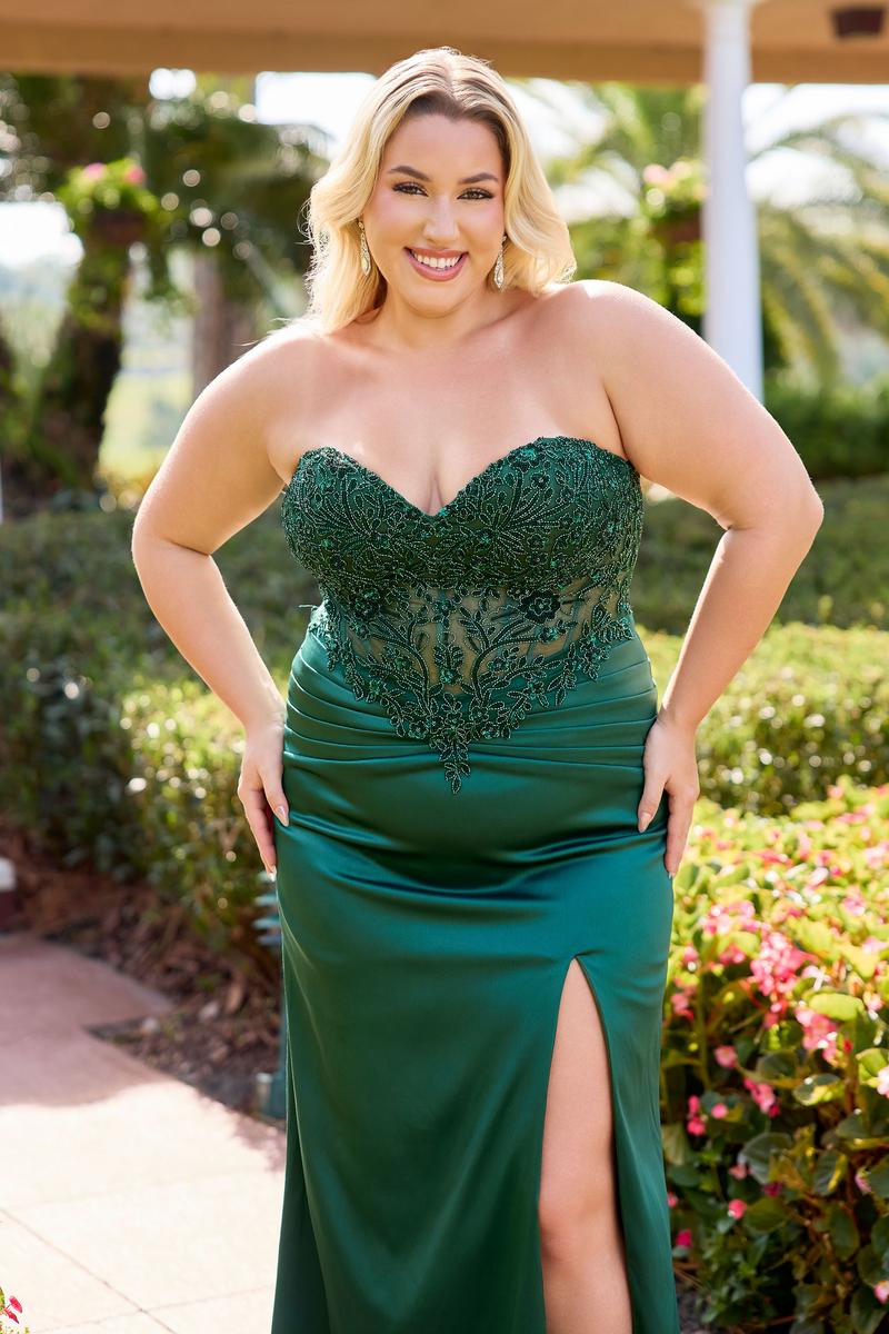 Curvy by Primavera Fitted Sweetheart Corset Prom Dress 14109
