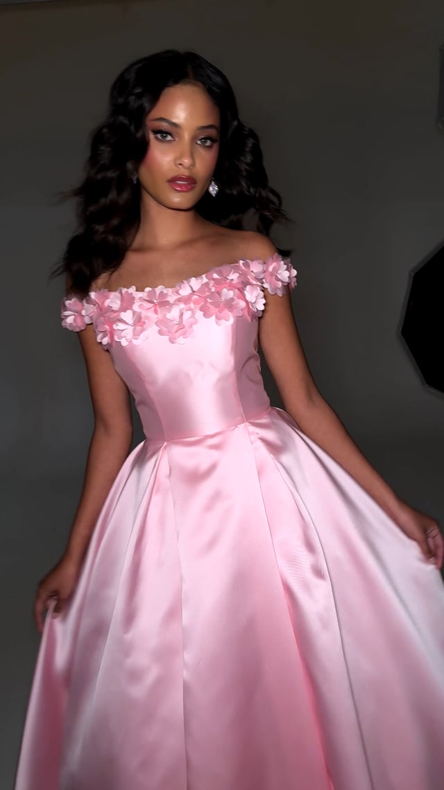 {"video_link":"https:\/\/vimeo.com\/1007014604"}