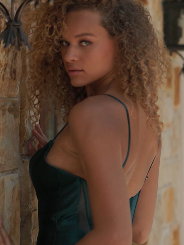 {"video_link":"https:\/\/vimeo.com\/1026830619"}