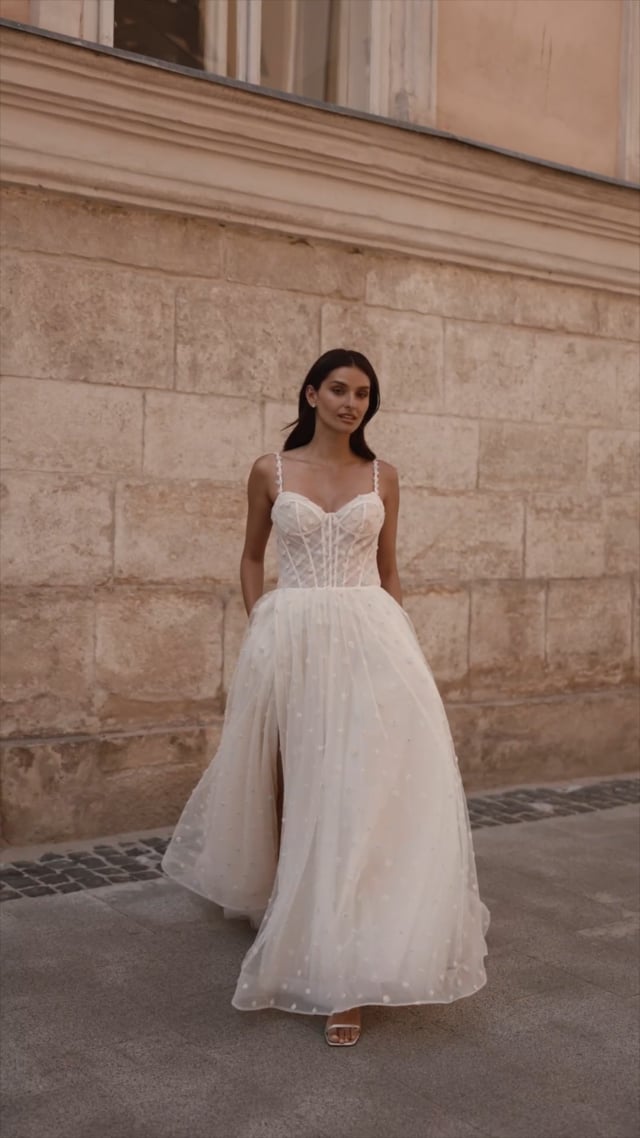 {"video_link":"https:\/\/vimeo.com\/1043394494"}