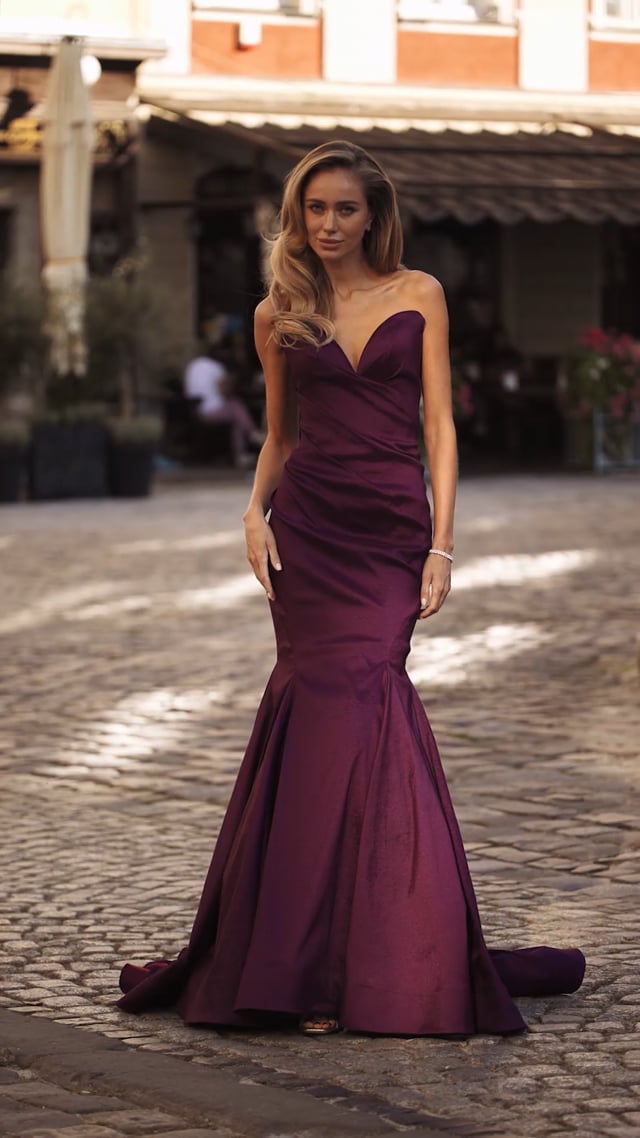 {"video_link":"https:\/\/vimeo.com\/1043394816"}