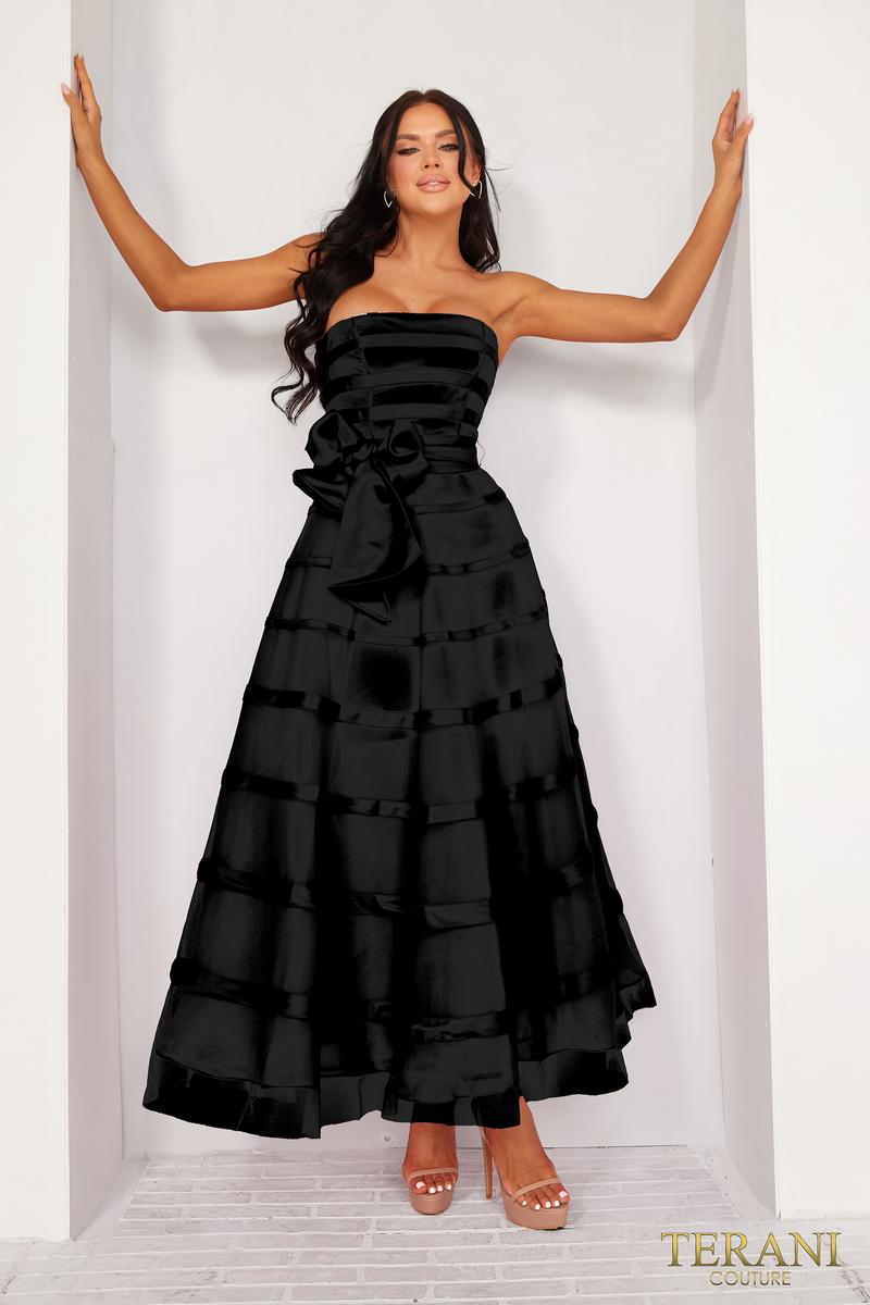 green emerald velvet dress T-Length V-Back Alice Van Der Rohe Dress – Catherine Regehr main image 0