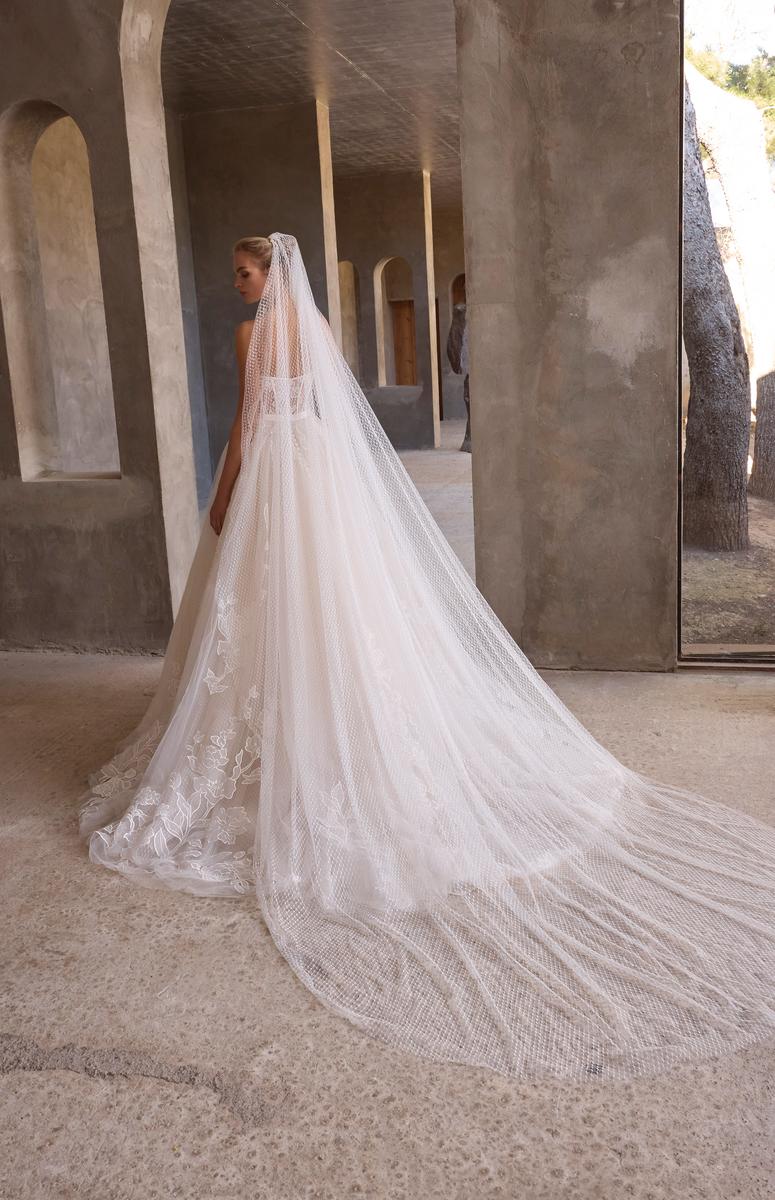 swiss dot lace wedding dress Swiss Dot Wedding Dress