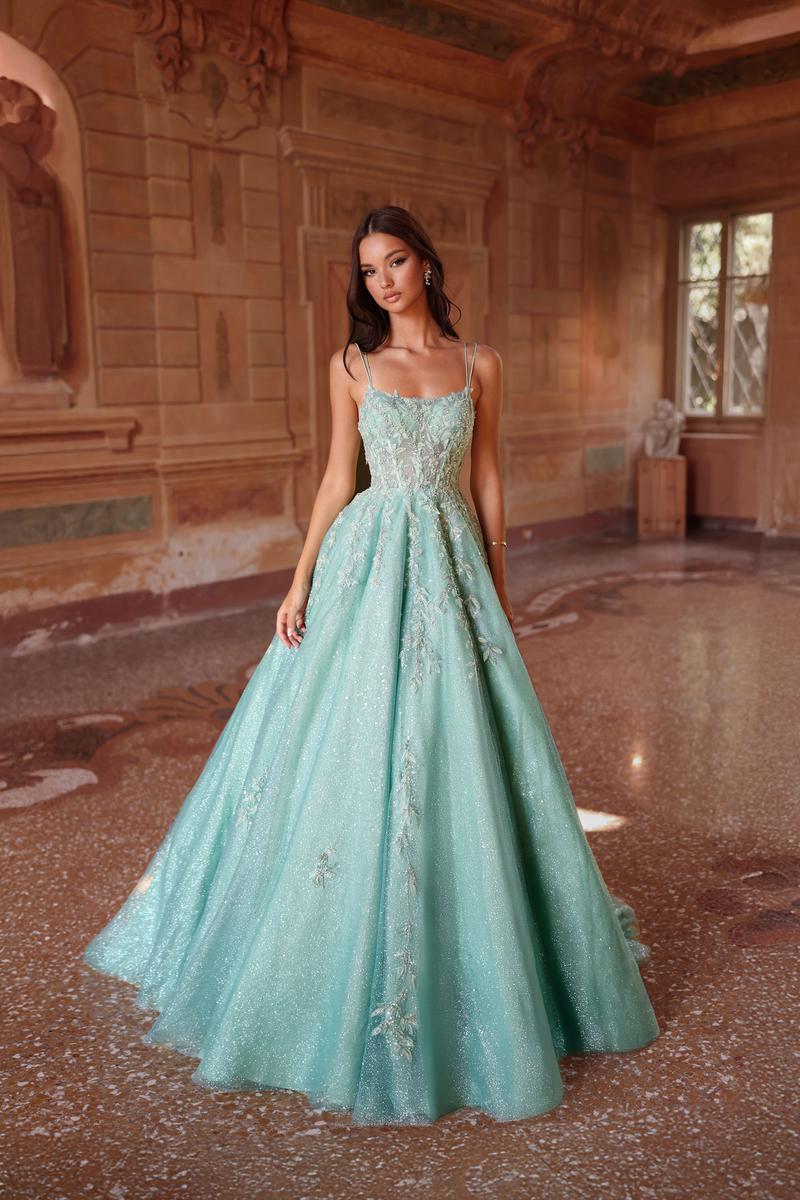 strapless open back dress US26W / As_Pictures