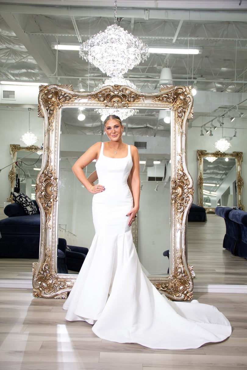 Maggie Sottero One of a Kind Bridal Gown OOAK110