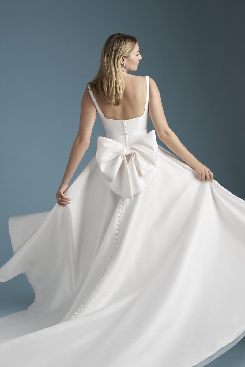 Shop Empire Wedding Dresses and Gowns in DFW | Terry Costa Shop Empire Wedding Dresses and Gowns in DFW | Terry Costa