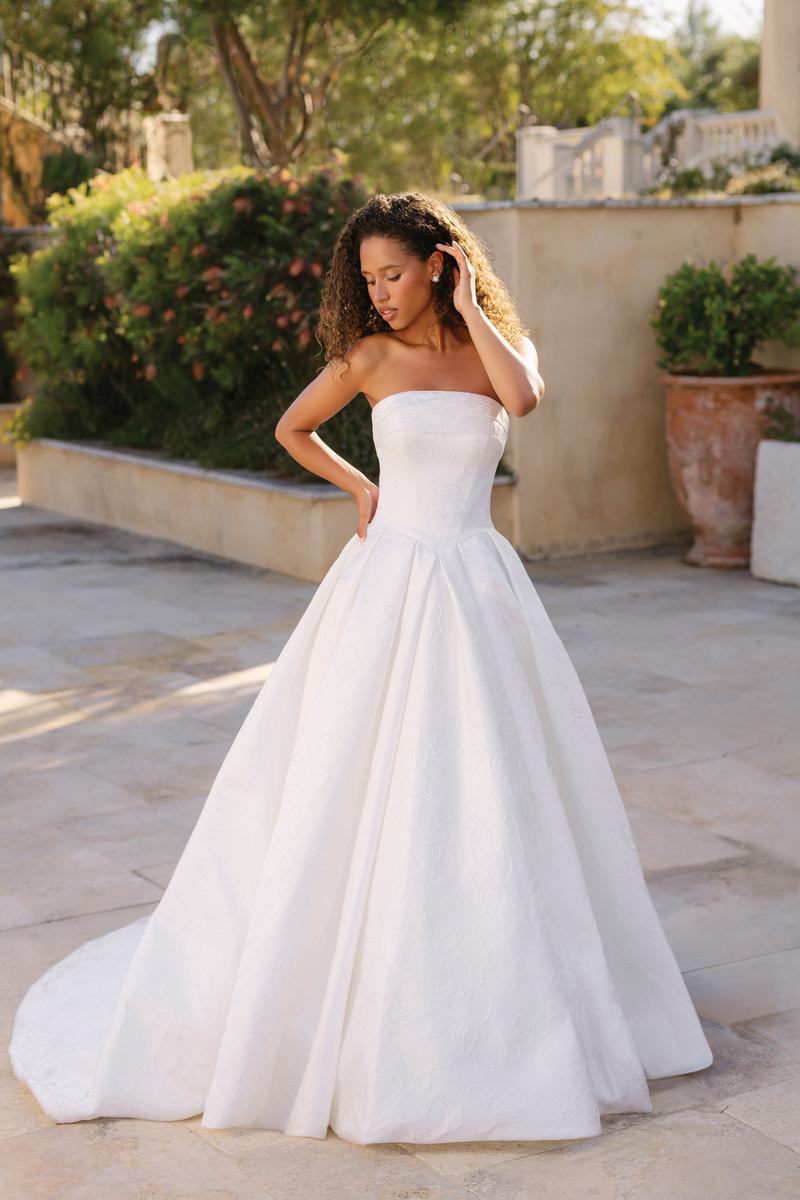 Allure Bridals A1400 Satin Jacquard Strapless Bridal Gown Allure Bridals A1400 Satin Jacquard Strapless Bridal Gown