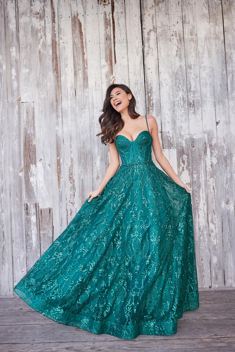 colette by daphne prom dresses Colette by Daphne CL6127