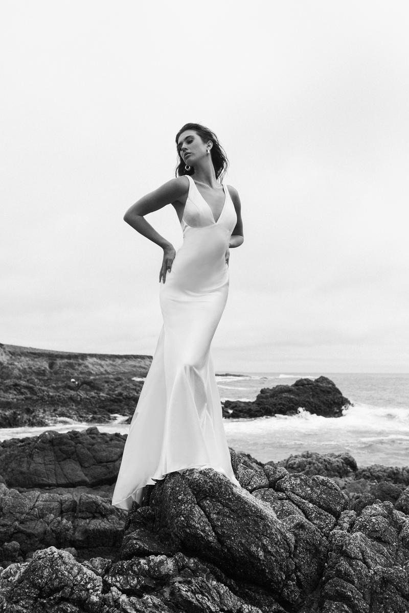 Wilderly Bride by Allure "Markee" Wedding Dress F321 Wilderly Bride by Allure "Markee" Wedding Dress F321