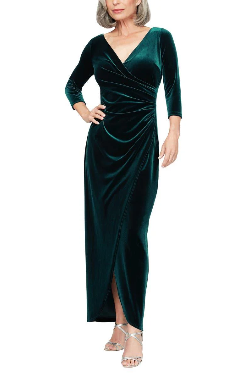 Alex Evenings Laurie Surplice Neckline Velvet Dress Wine / 8 Alex Evenings Laurie Surplice Neckline Velvet Dress Wine / 8