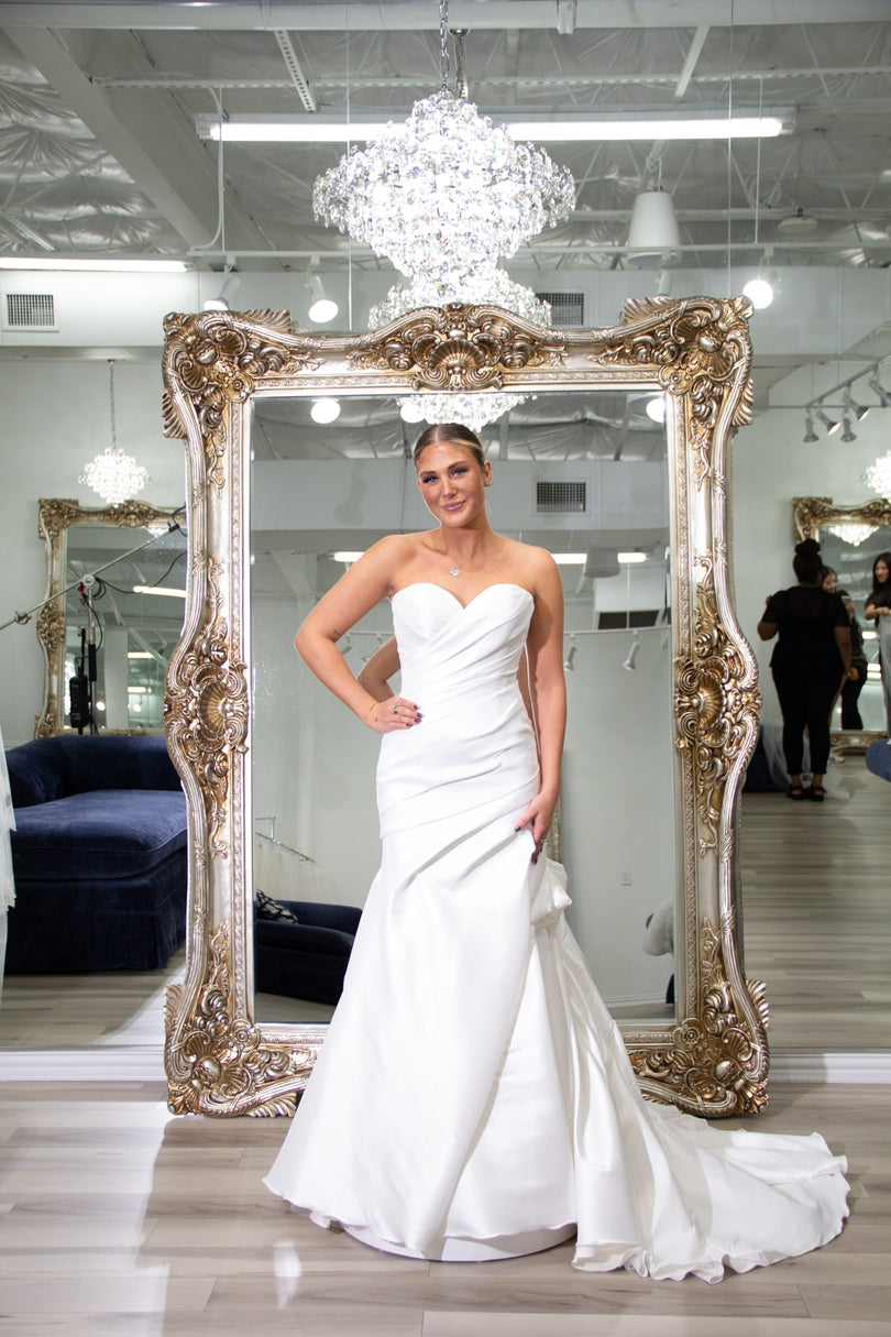 Allure One of a Kind Bridal Gown OOAK117