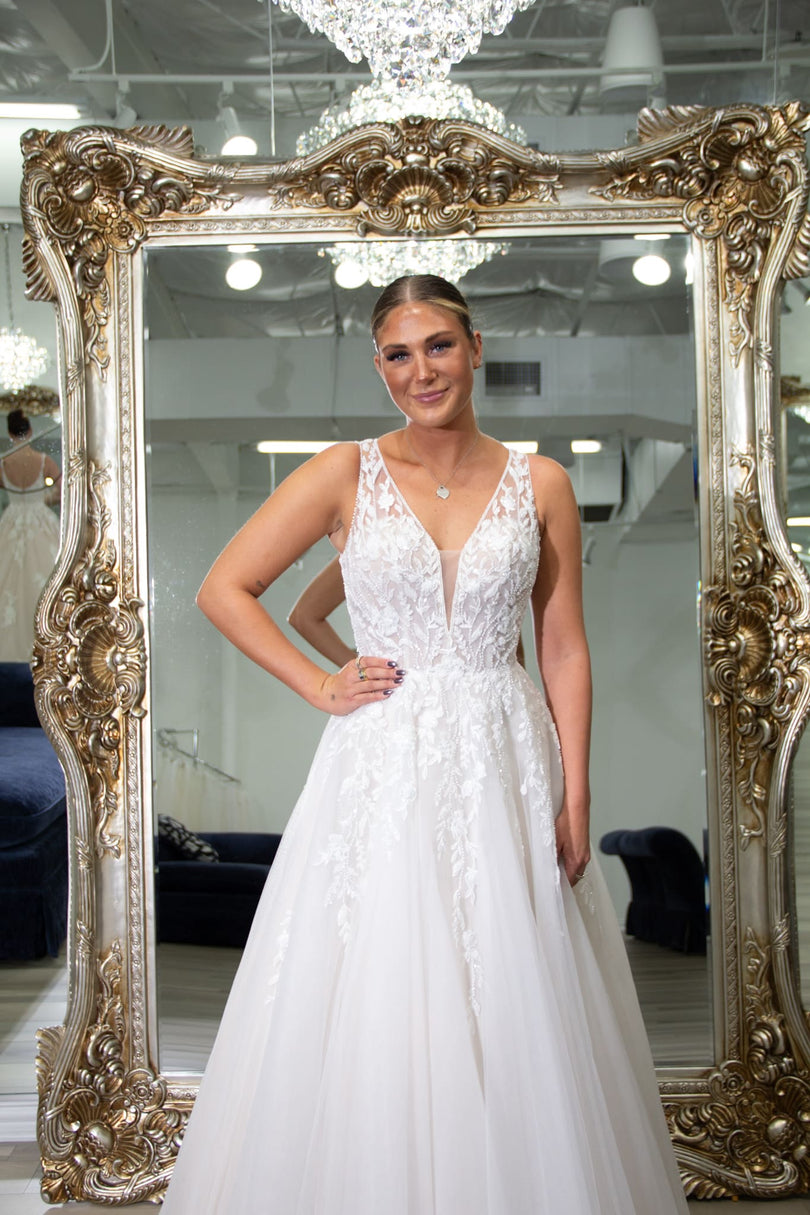 Maggie Sottero One of a Kind Bridal Gown OOAK148