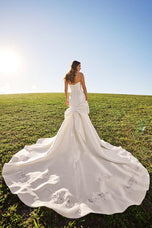 Martin Thornburg Bridal Dress MT3202
