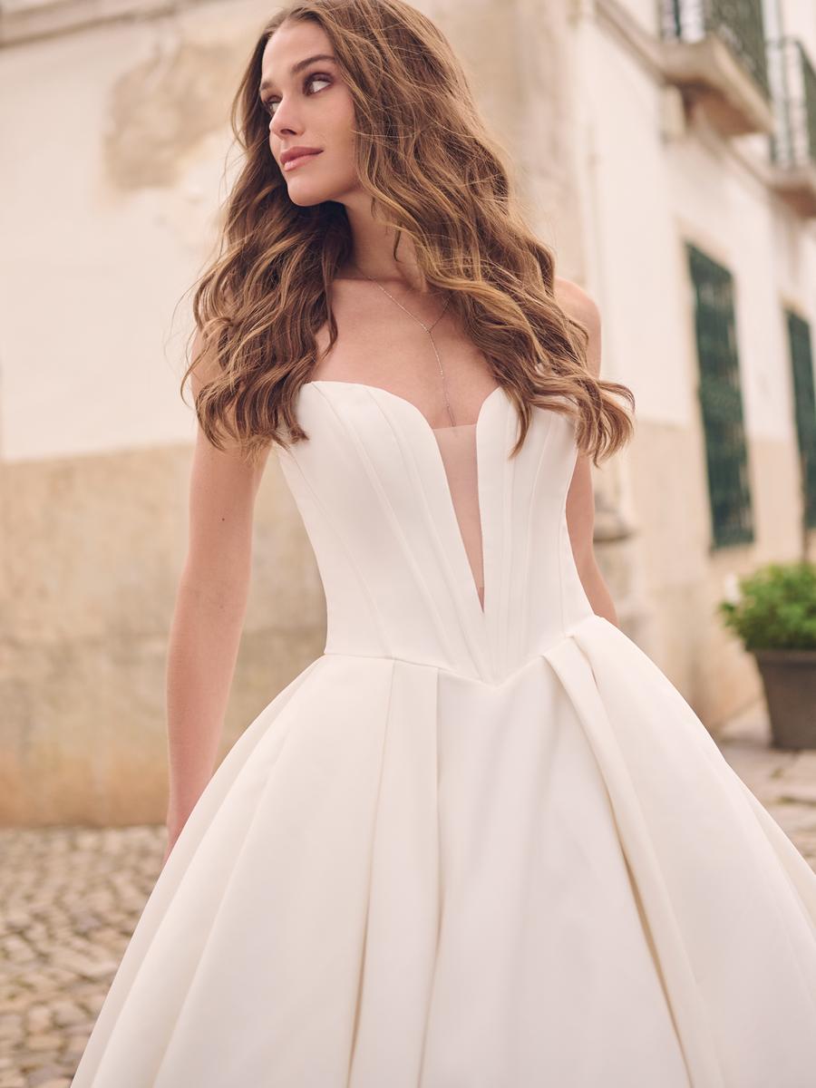 one size fits all wedding dress Plus-Size Bridal Dresses Online
