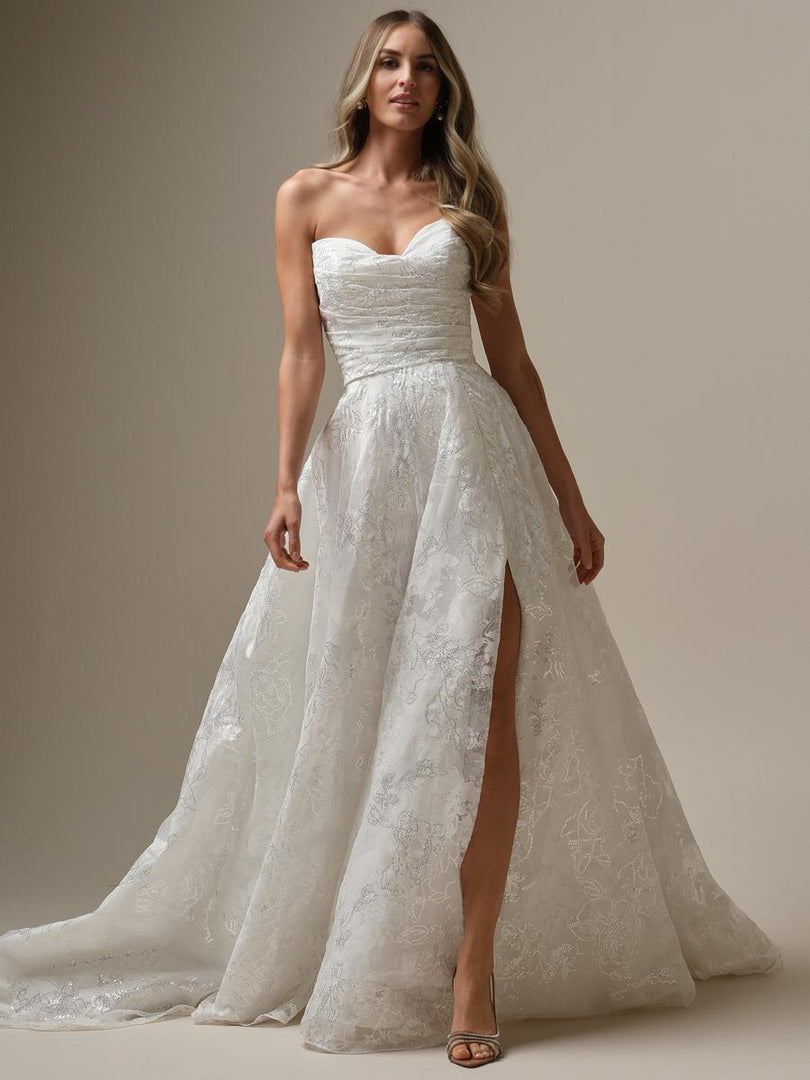 Maggie Sottero Designs "Landri" Dress 25MB363A01 Maggie Sottero Designs "Landri" Dress 25MB363A01