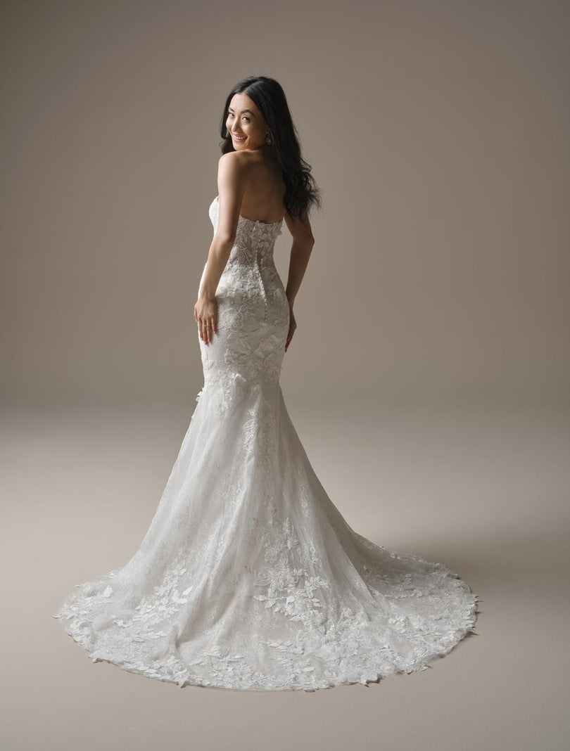 Maggie Sottero Designs Dress 26MK428A01