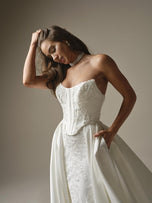 Maggie Sottero Designs Dress 26MB398A01