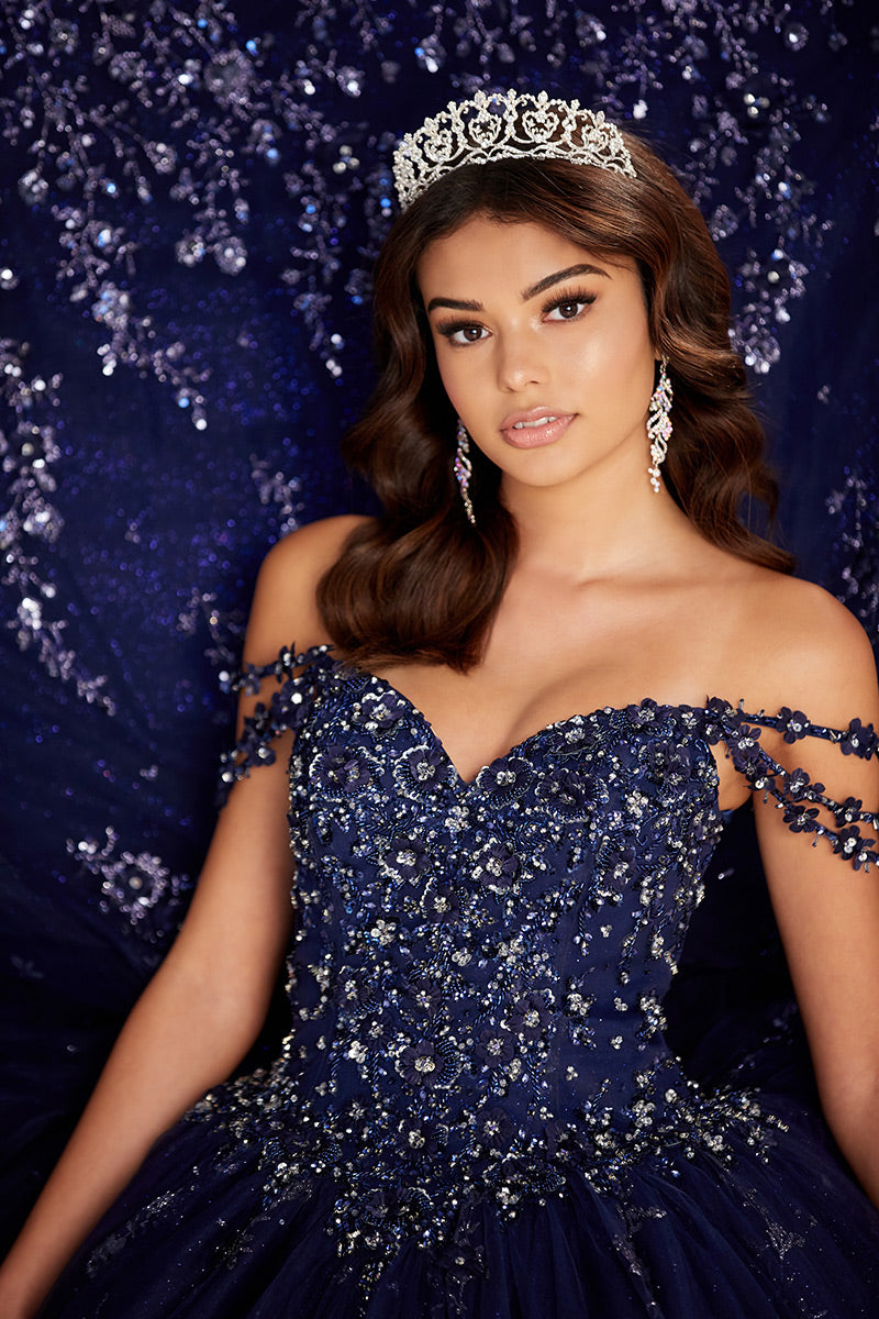 prom dress with tiara Resultado de imagen para tiglily