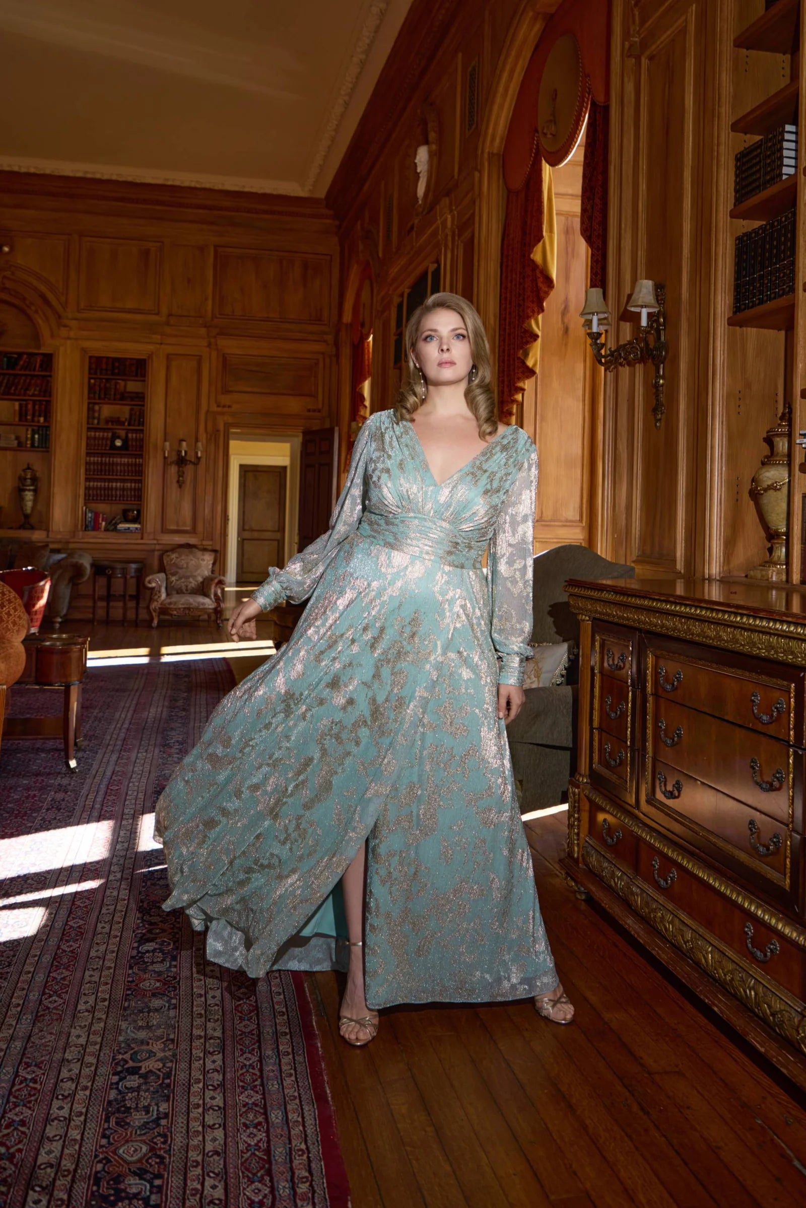 Betsy&Adam Melanie Foil Knit V-Neck Long Sleeve Dress A27153