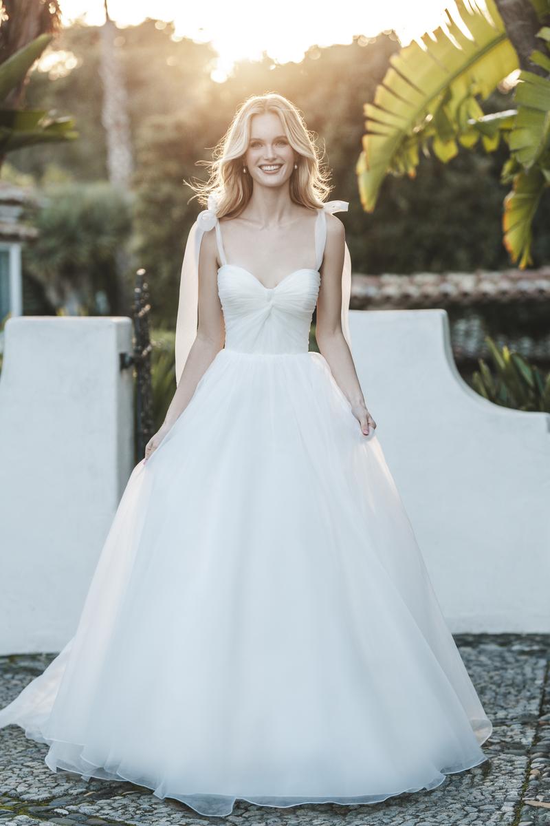 Allure Bridals A-Line Organza Bridal Gown R3750 Allure Bridals A-Line Organza Bridal Gown R3750