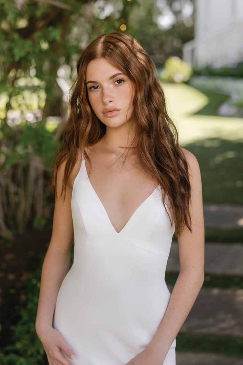 Allure Bridals Romance Dress R3902