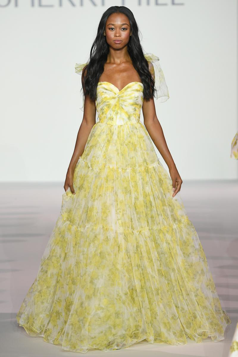 LA Merchandise Plus Size Sleeveless Floral Quinceanera Ball Gown LA149