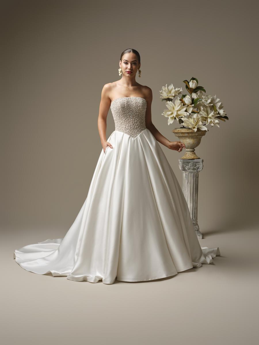Size 18 Wedding Dresses and Gowns in Dallas | Terry Costa