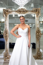 Maggie Sottero One of a Kind Bridal Gown OOAK140