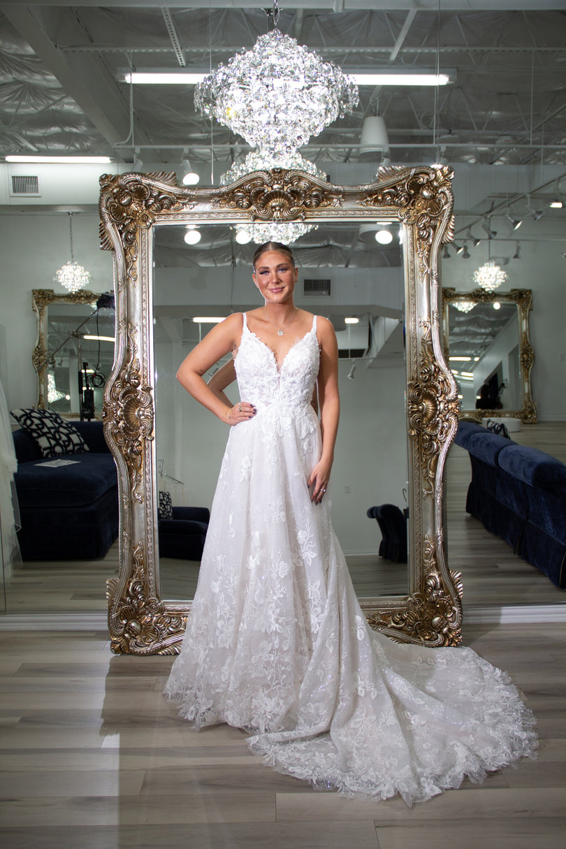 Maggie Sottero Designs "Jerrica" Dress 25MK267A01 Maggie Sottero Designs "Jerrica" Dress 25MK267A01
