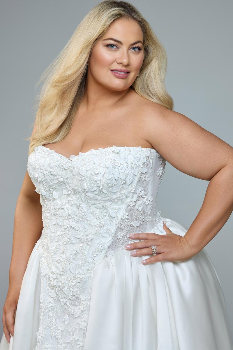 Sophia Tolli Bridal Dress Y3235