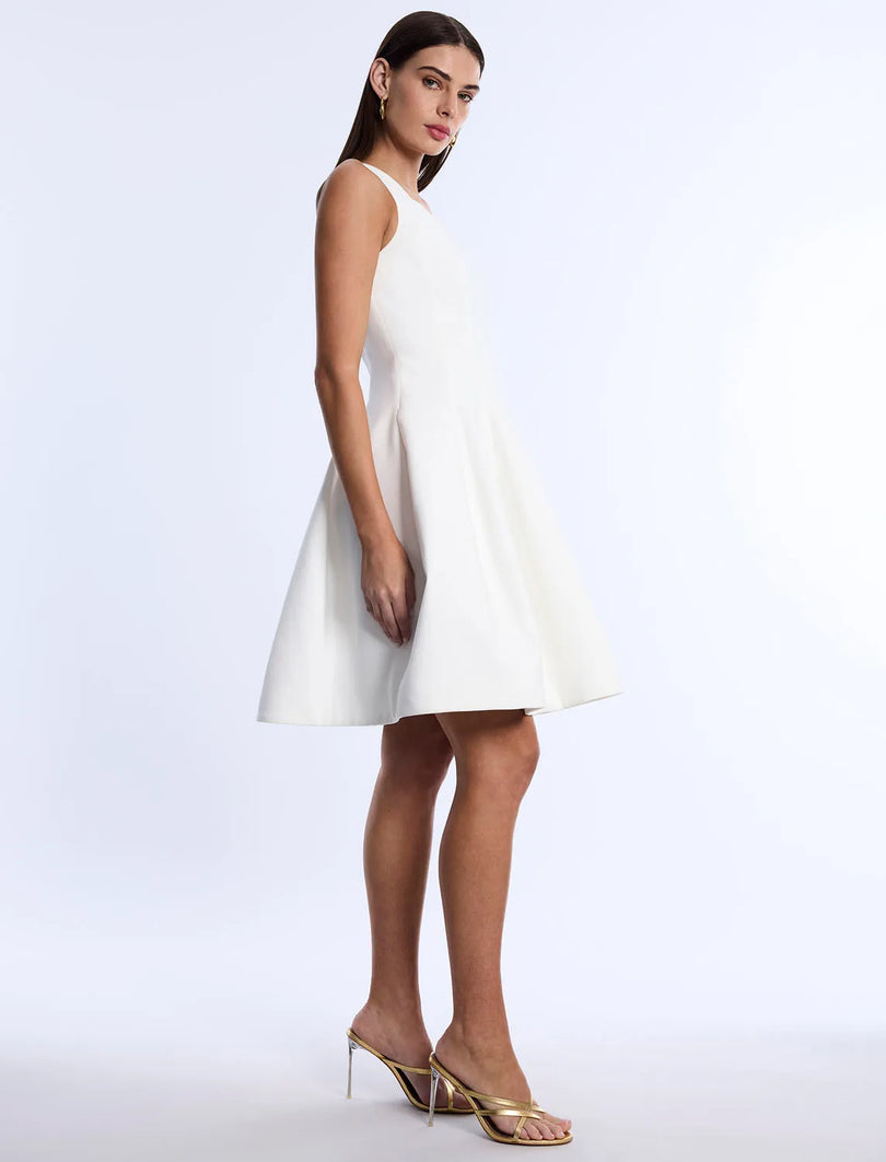BCBG A-line Tulip Dress 79113970 BCBG A-line Tulip Dress 79113970
