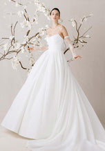Morilee "Élevé" Elegant Ballgown Bridal Gown 1010003