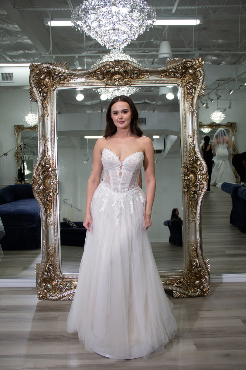 Maggie Sottero One of a Kind Bridal Gown OOAK163