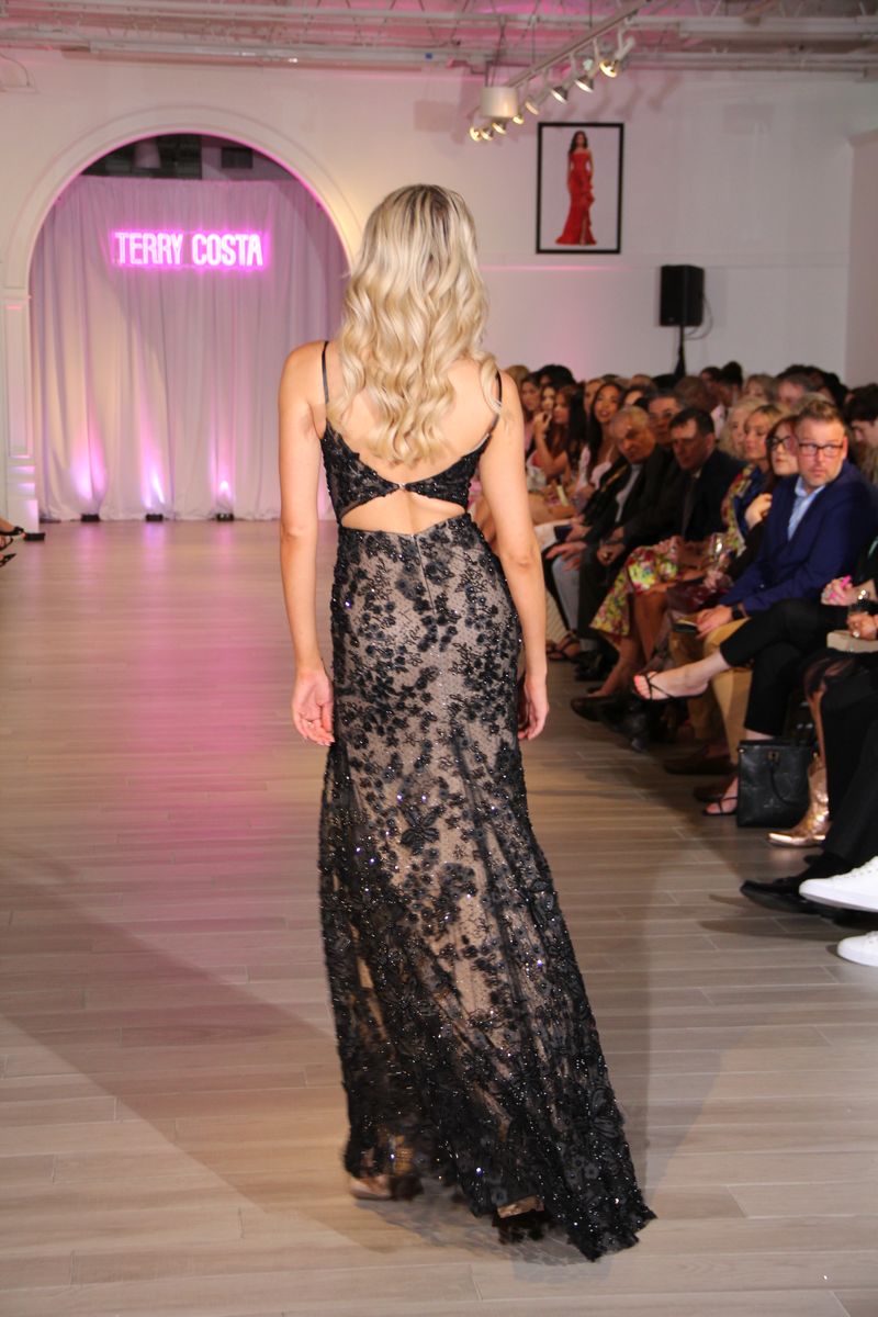 Black/Nude / 6 Black/Nude / 6