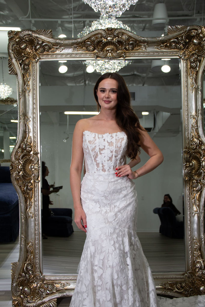 Maggie Sottero One of a Kind Bridal Gown OOAK165