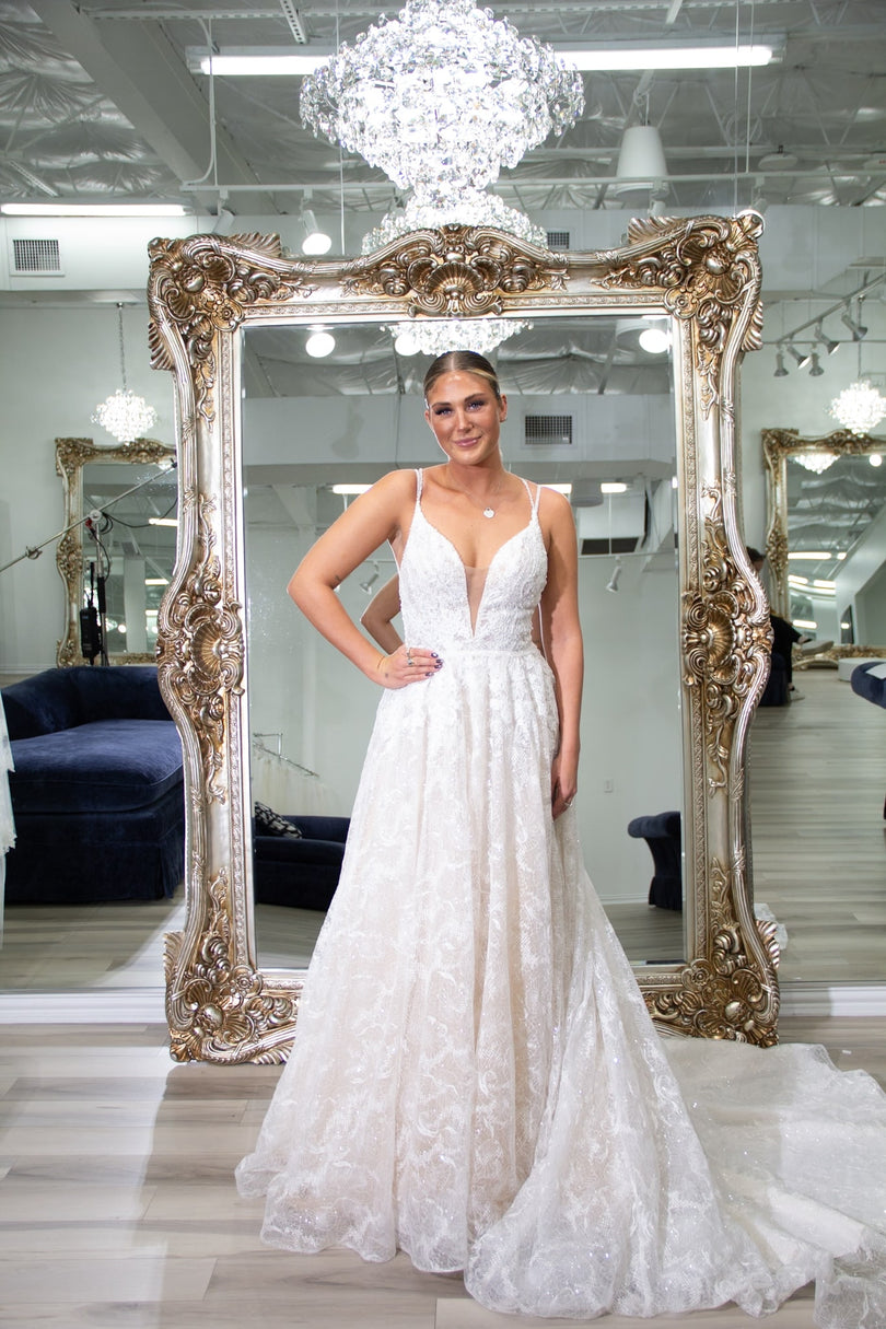 Maggie Sottero One of a Kind Bridal Gown OOAK144