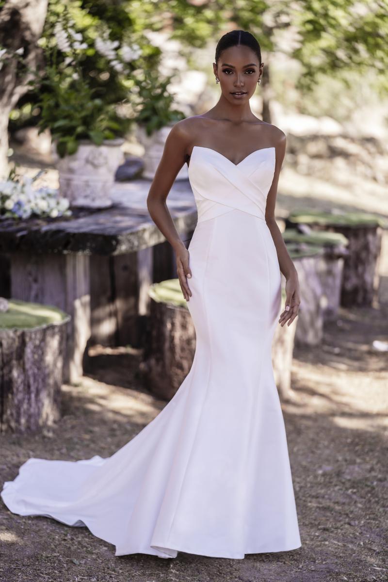Bridal Boutique Allure Bridal Mermaid Dress Off The Rack Wedding Dresses Near Me Milwaukee, WI Area Bridal Boutique Allure Bridal Mermaid Dress Off The Rack Wedding Dresses Near Me Milwaukee, WI Area