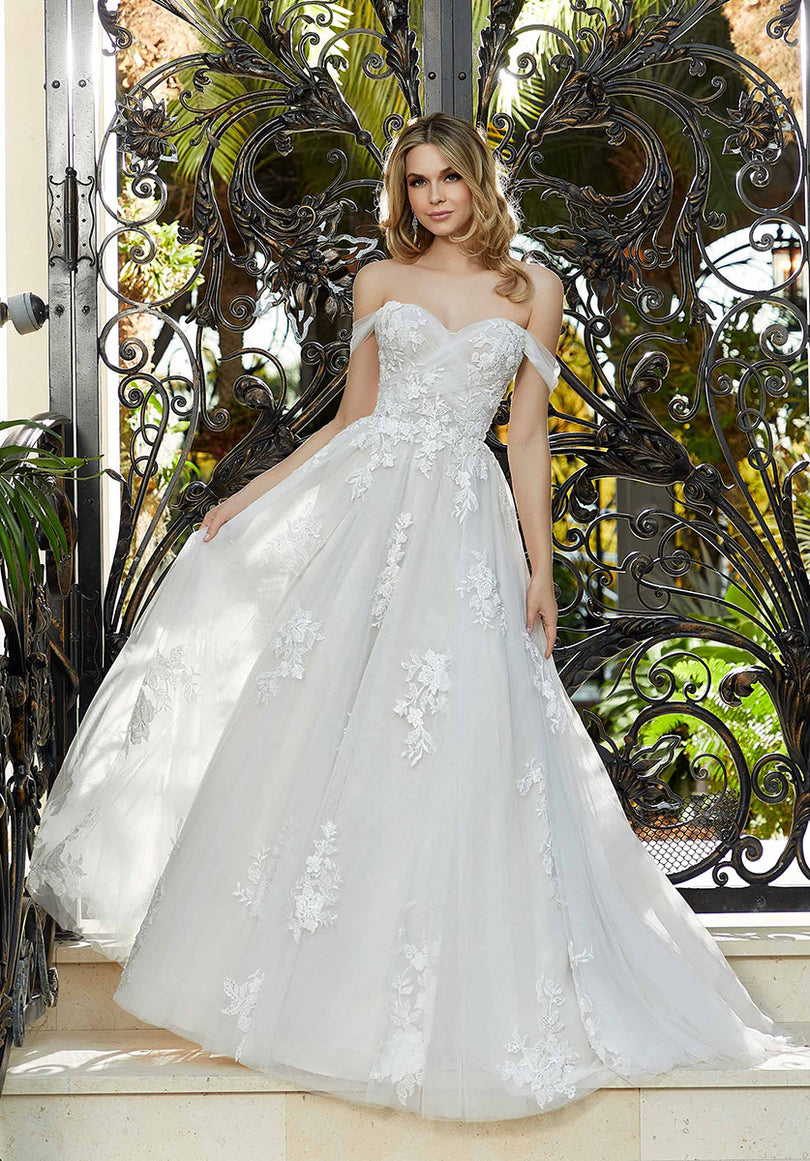 blu wedding dress Blue Wedding Dress