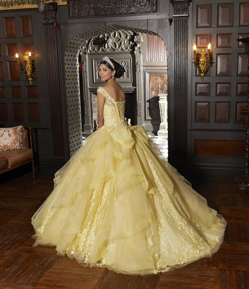 knee length dresses for ladies Botanical Lace Spaghetti Straps Wedding Dress with Shaped Train AWD1694