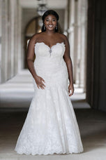 Allure Bridals Couture Dress C652
