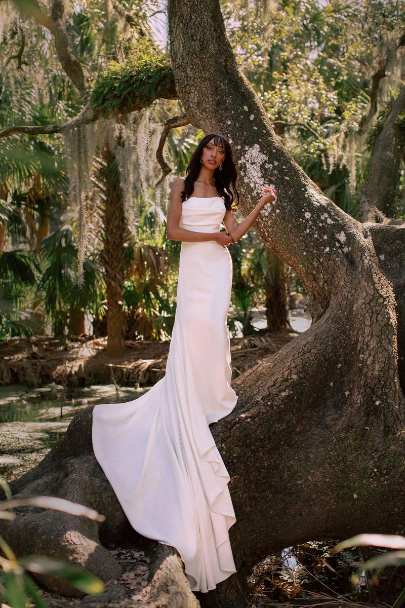 Wilderly Bride by Allure Dress F268 Wilderly Bride by Allure Dress F268